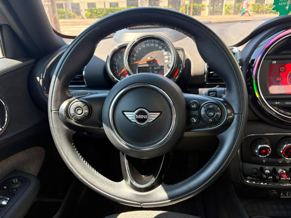 Clubman 1.5 100 CH ONE / TOIT OUVRANT / CAMERA 2018 occasion 40000 Mont-de-Marsan
