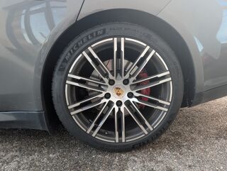 Panamera 4.8 440ch V8 GTS BVA - Entretien Porsche - Etat 10/10 - pdk 2015 occasion 69420 Ampuis