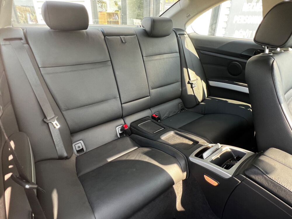 S&eacute;rie 3 COUPE 2.0 320 D 175 CH LUXE 2010 occasion 47000 Agen