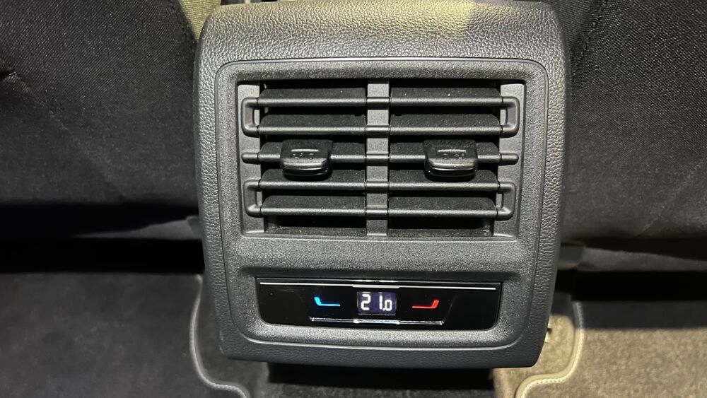 Golf 1.5 TSI 130ch EVO LIFE PLUS - SIEGES CHAUFFANTS - VOLANT CHA 2023 occasion 33610 Cestas