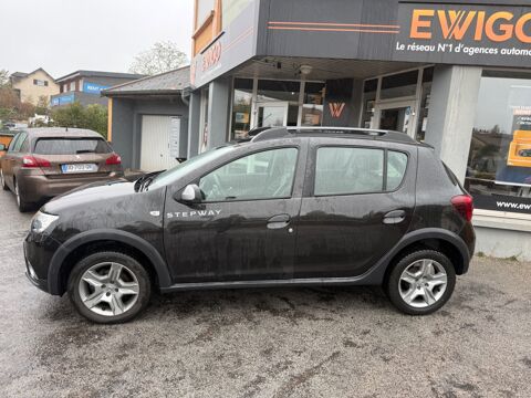 Sandero 0.9 TCE 90 CH Stepway phase II 2017 occasion 25000 Besan&ccedil;on