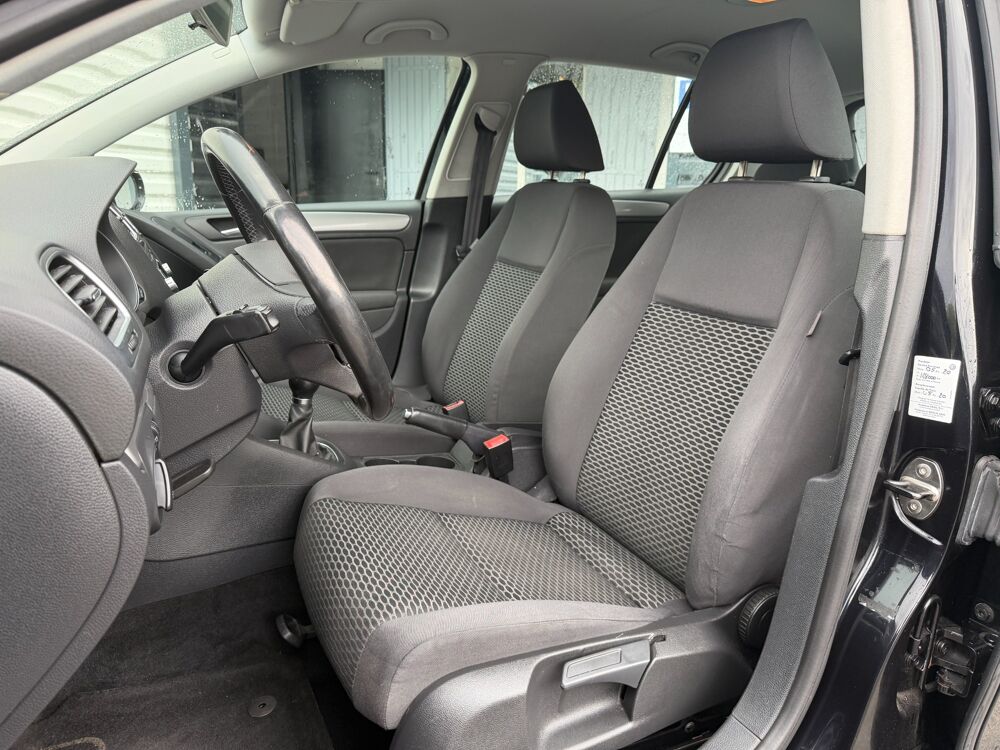 Golf 1.6 TDI 105ch TREND LINE 2010 occasion 17100 Saintes