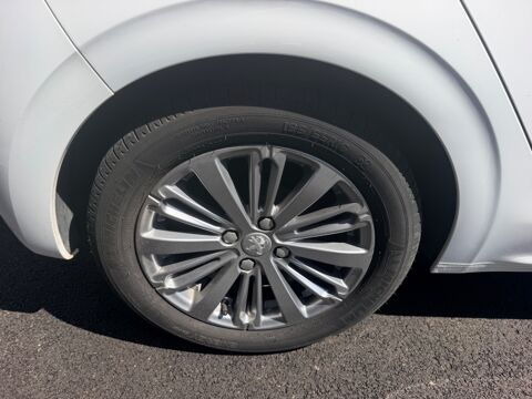 208 1.2 PURETECH 82 CH STYLE + RADAR AR 2017 occasion 97410 Saint-Pierre