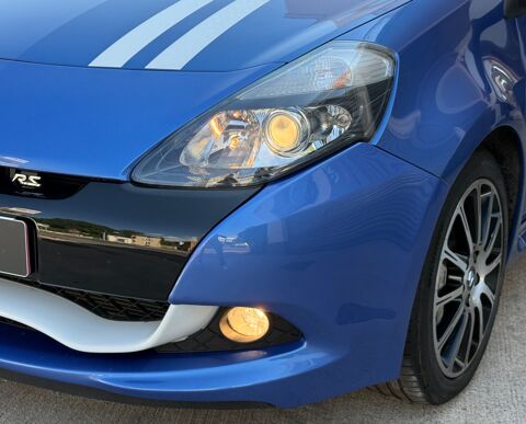Clio III (2) 2.0 16V 203 RS GORDINI + 1ere MAIN FR + FUTUR COLLEC 2011 occasion 54000 Nancy