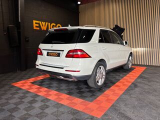 Classe M ML 250 2.2 BLUETEC 205 Ch - Fascination 2012 occasion 44220 Cou&euml;ron