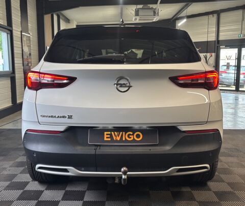 Grandland x 1.6 TD 120 Ch BLUE-INJECTION ELITE NAVI 4X2 BVA START-STOP 2018 occasion 79000 Niort