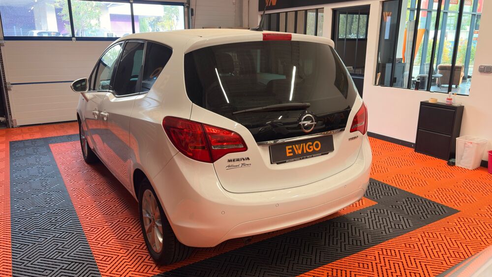 Meriva 1.4 T 120 ECOFLEX ANNIVERSARY EDITION BVA 2014 occasion 83600 Fr&eacute;jus