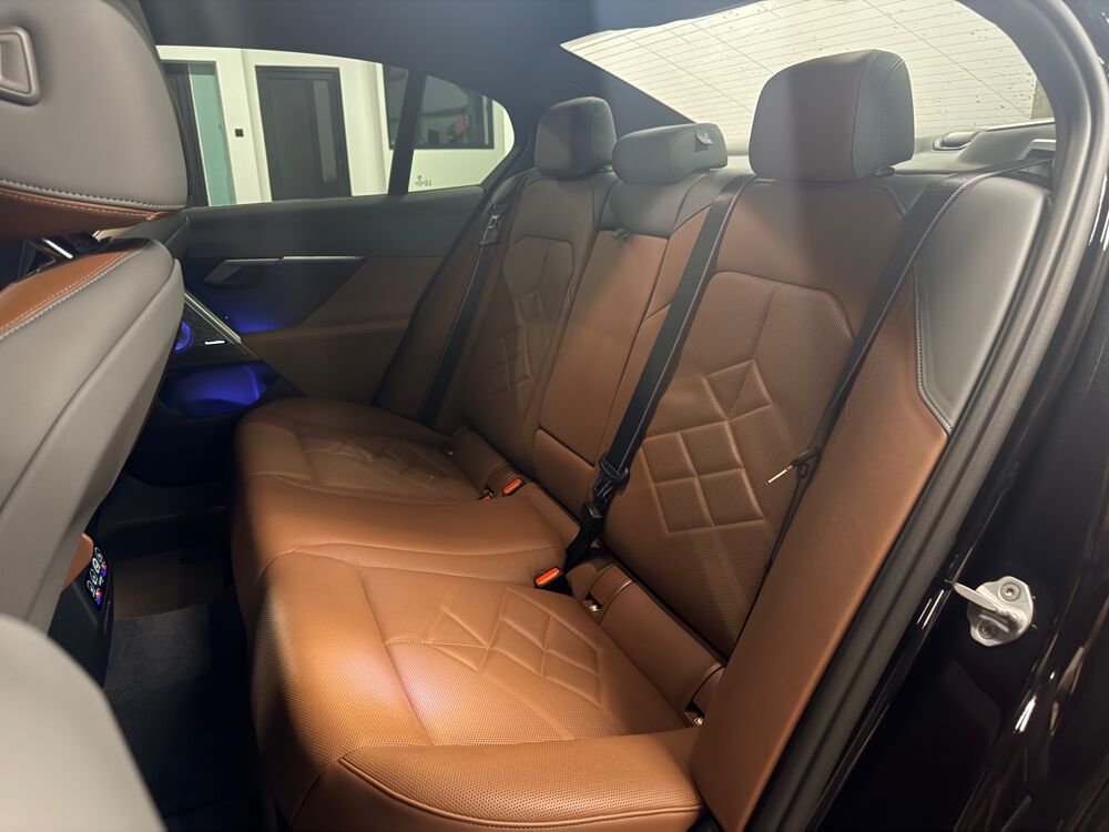 S&eacute;rie 5 3.0 550 E 490H 315 PHEV HYBRID 19KWH XDRIVE BVA 2025 occasion 76190 &Eacute;calles-Alix