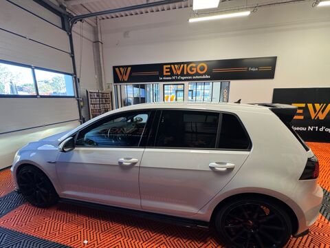 Golf 2.0 TSI 230 BLUEMOTION GTI PERFORMANCE DSG BVA 2016 occasion 83600 Fr&eacute;jus
