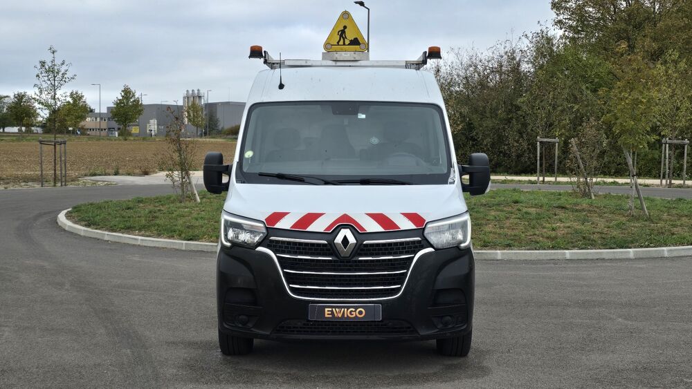 Master FOURGON 2.3 BLUEDCI 135 ch 35 L2H2 CONFORT TRACTION FWD // 1 2022 occasion 21850 Saint-Apollinaire
