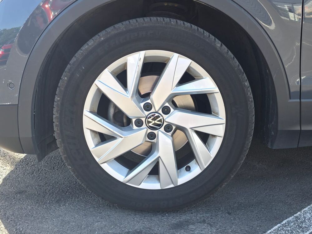 Tiguan 2.0 TDI 150ch ELEGANCE DSG BVA S&S / CAMERA DE RECUL / CARPL 2021 occasion 17100 Saintes