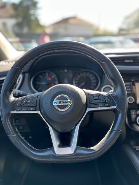 Qashqai GENERATION-II 1.5 DCI 116CH N-CONNECTA 2WD DCT bva 2020 occasion 25000 Besan&ccedil;on