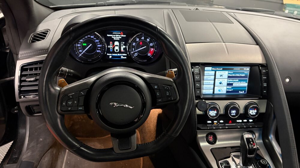 F-Type COUPE V6 3.0 SURALIMENTE 340ch BVA8 2015 occasion 34430 Saint-Jean-de-V&eacute;das