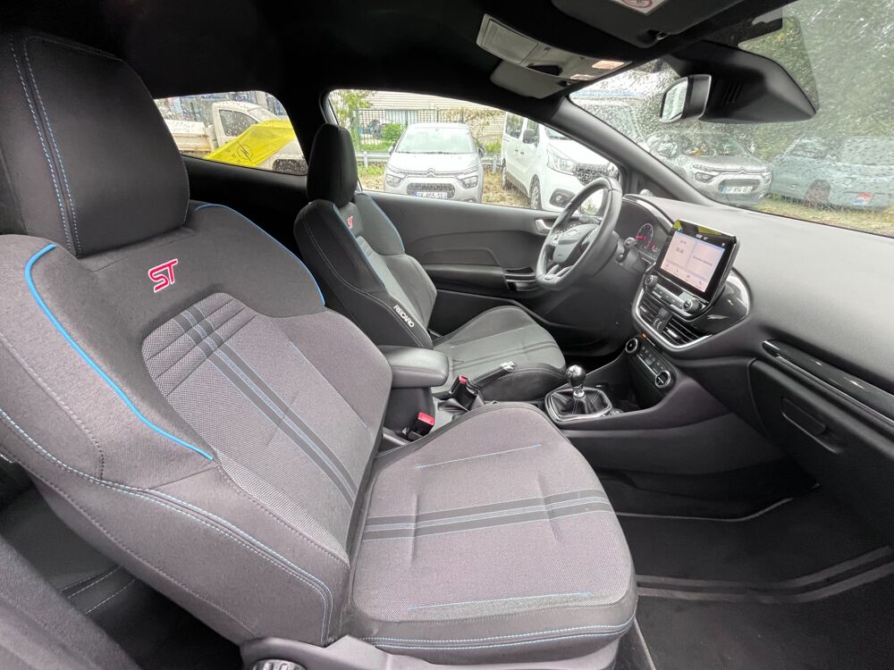 Fiesta FORD FIESTA VI 1.5 ECOBOOST 200 CV/CLIMATISATION/REGULATEUR/ 2019 occasion 76150 Saint-Jean-du-Cardonnay