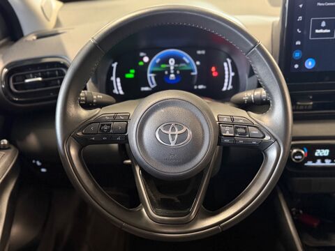 Yaris 1.5 VVTI 114 Ch 90 HYBRID FULL-HYBRID 0.8KWH DESIGN - CVT -G 2025 occasion 79000 Niort