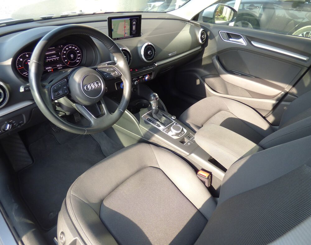 A3 SPORTBACK 1.6 TDi 116 BUSINESS LINE S TRONIC 7 2018 occasion 33210 Maz&egrave;res