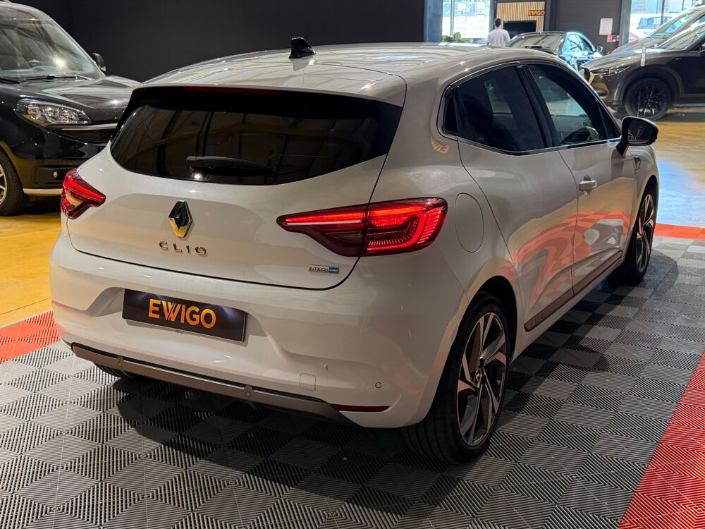 Clio E-TECH HYBRIDE 145ch ENGINEERED 2022 occasion 81990 Puygouzon