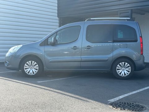 Berlingo COMBI MULTISPACE 1.6 HDI 90ch / ATTELAGE 2011 occasion 17100 Saintes