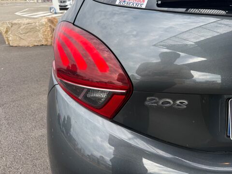 208 STYLE GENERATION-I 1.2 VTI 82 Ch- DISTRIBUTION FAITE - CARPL 2017 occasion 26000 Valence