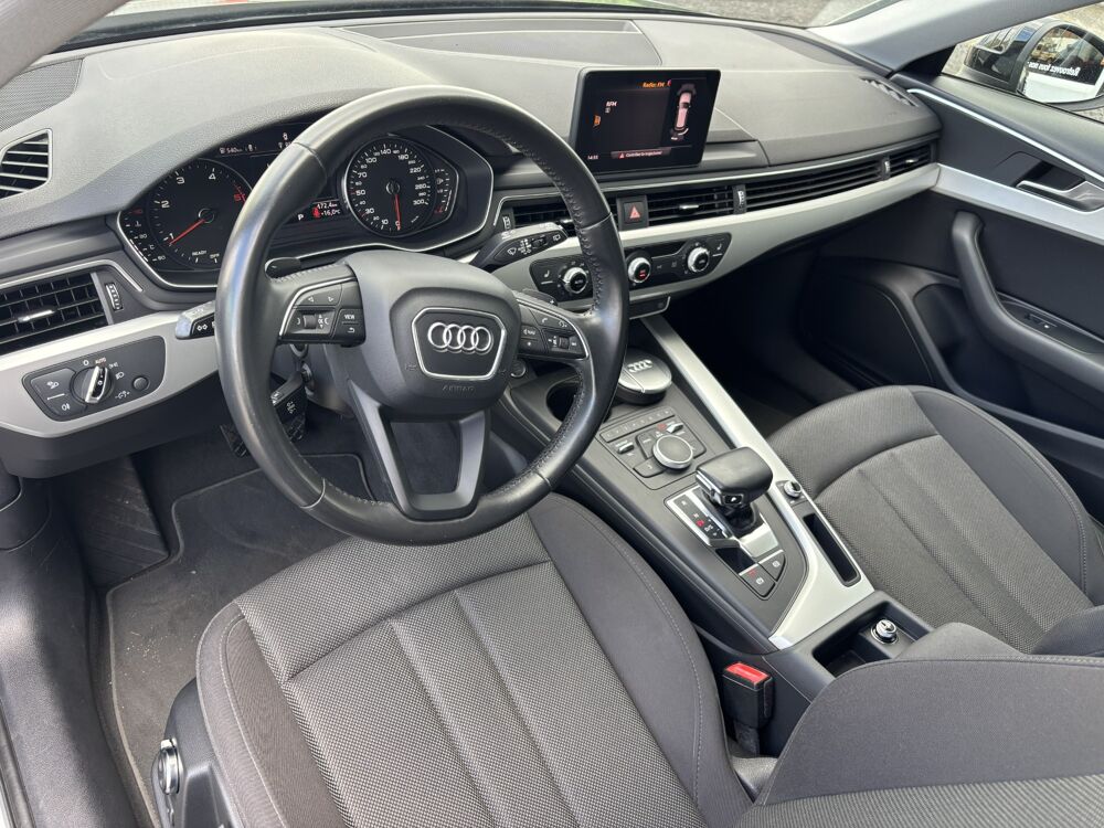 A4 AVANT 2.0 TDI 150ch BUSINESS LINE STRONIC BVA / ENTRETIEN AU 2017 occasion 64122 Urrugne