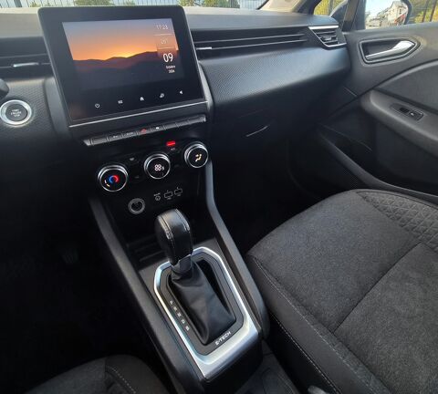Clio 1.6 E-TECH 140 CH 90 HYBRID FULL-HYBRID LIMITED BVA + CAMERA 2022 occasion 97410 Saint-Pierre