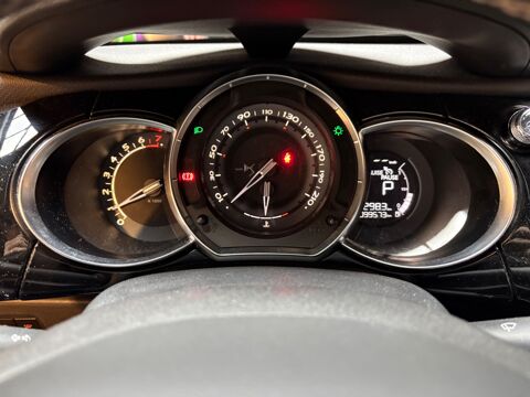 DS3 1.2 PURETECH 110 S&S EAT6 So Chic / CARPLAY / BLUETOOTH / R&Eacute; 2016 occasion 33320 Eysines