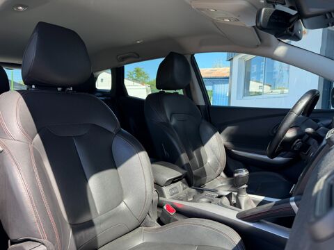 Kadjar dCi 130 Energy SL Black Edition 7.0 CV 2017 occasion 64122 Urrugne