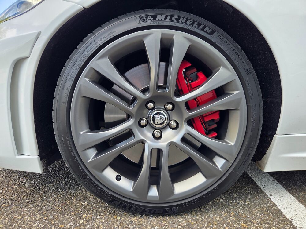 XK RS COUPE SURALIMENTE 5.0 550 ch SUPERCHARGED SUIVI EXEMPLAIR 2012 occasion 68170 Rixheim