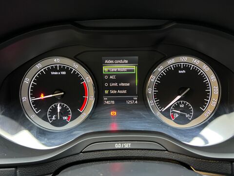 Karoq 1.5 TSI 150 ACT BUSINESS 4X2 DSG BVA // 1ER MAIN // CARPLAY 2021 occasion 33320 Eysines