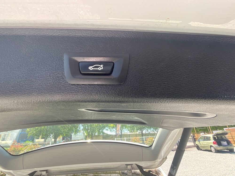X3 1.8 D 150CH FINITION BUSINESS DESIGN / SDRIVE BVA / SUIVI 2017 occasion 17000 La Rochelle