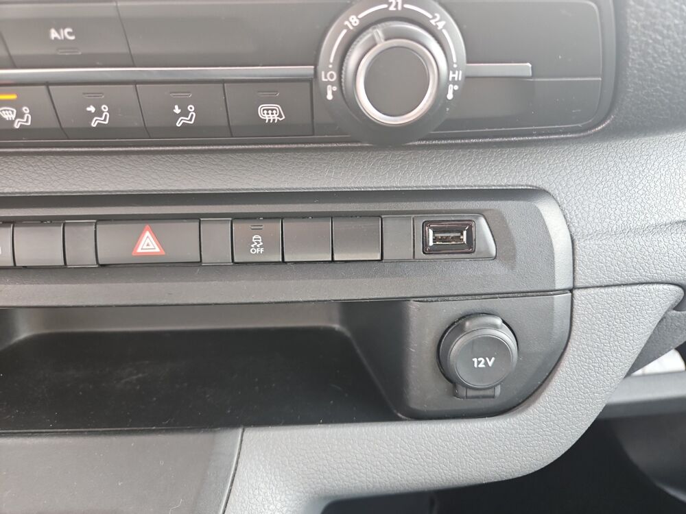 Expert FOURGON 1.6 BLUEHDI 115 L1 PREMIUM PACK START-STOP 2018 occasion 38590 Saint-&Eacute;tienne-de-Saint-Geoirs