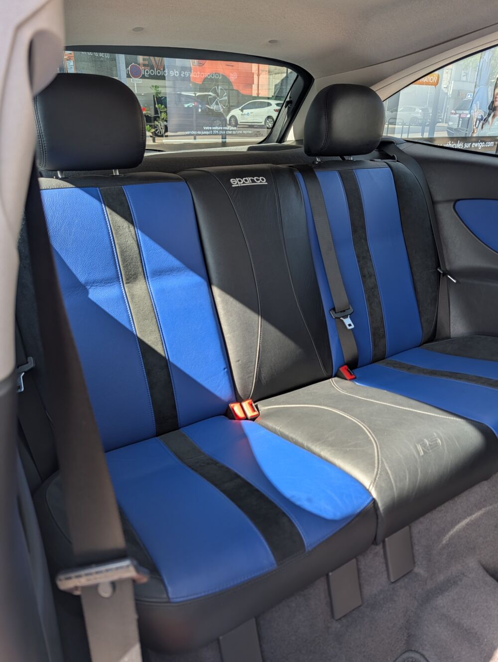 Focus 2.0 215ch RS - 2e MAIN - ENTRETIEN FULL FORD - NUMEROTEE 248 2004 occasion 57600 Forbach