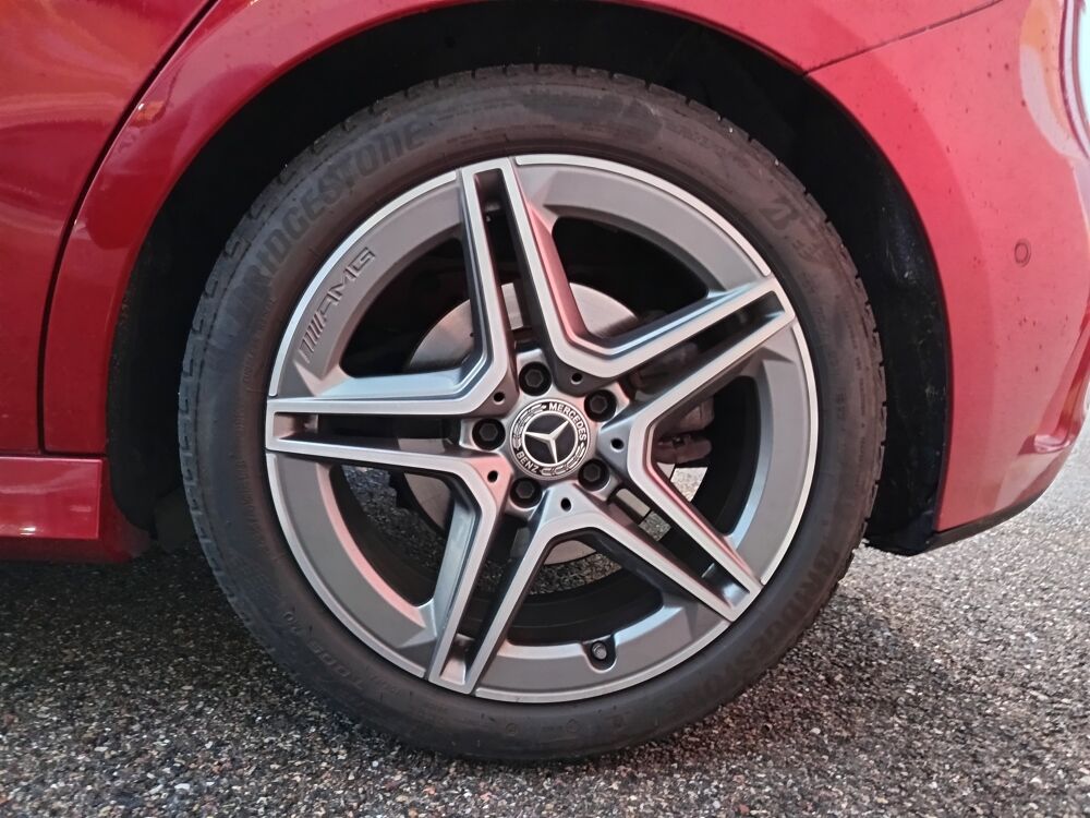 Classe A 2.0 220 D 190cv AMG LINE 8G-DCT BVA / CAM360 / GPS / TOIT OU 2023 occasion 69420 Ampuis