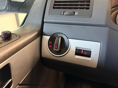 MULTIVAN T5 2.0 BITDI 180 Ch BULLI 4MOTION DSG7 - 7 PLACES - MOTEUR N 2014 occasion 79000 Niort