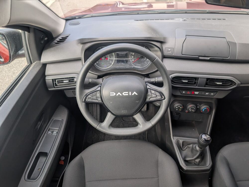Jogger 1.0L ESSENCE/GPL 100ch ESSENTIEL + RADAR AR + BLUETOOTH 2023 occasion 38420 Le Versoud