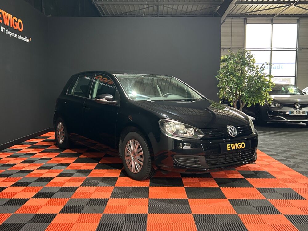 Golf 1.6 TDI 105 BLUEMOTION CONFORT LINE / COURROIE OK / BLUETOOT 2012 occasion 29000 Quimper