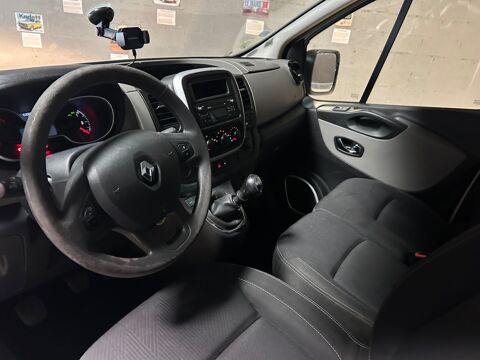 Trafic FOURGON 1.6 DCI 95 1T0 L1H1 CONFORT 2018 occasion 60740 Saint-Maximin