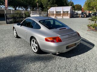 911 COUPE 996 3.4 300 CARRERA / ENTRETIENS PORSCHE / TOIT OUVRAN 1998 occasion 17000 La Rochelle