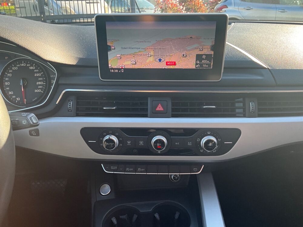 A4 AVANT 2.0 TDI 190 CH BUSINESS LINE S-TRONIC BVA / CARPLAY / 2016 occasion 17000 La Rochelle