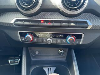 Q2 2.0 TDI 35 150CH QUATTRO / S-LiNE / SUIVI AUDI - TOIT OUVRAN 2022 occasion 44220 Cou&euml;ron