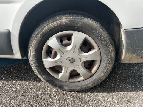 Trafic FOURGON 2.5 DCI 145 CH L2H1 EXTRA BVA / DISTRIBUTION FAITE 2010 occasion 47000 Agen