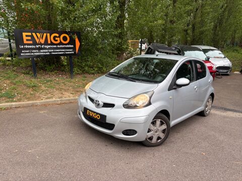 Aygo 1.0 VVTI 70CH - MOTEUR &Agrave; CHAINE - VERROUILLAGE CENTRALIS&Eacute; - 2010 occasion 76150 Saint-Jean-du-Cardonnay