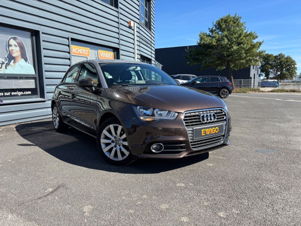 A1 SPORTBACK 1.2 TFSI 86 Ch ATTRACTION - Deuxi&egrave;me main - Blueto 2014 occasion 44220 Cou&euml;ron