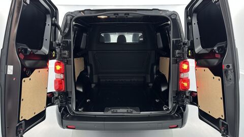 Expert CABINE APPROFONDIE XL 2L BLUEHDI 180CH EAT8 / APPLE CARPLAY 2025 occasion 38420 Le Versoud