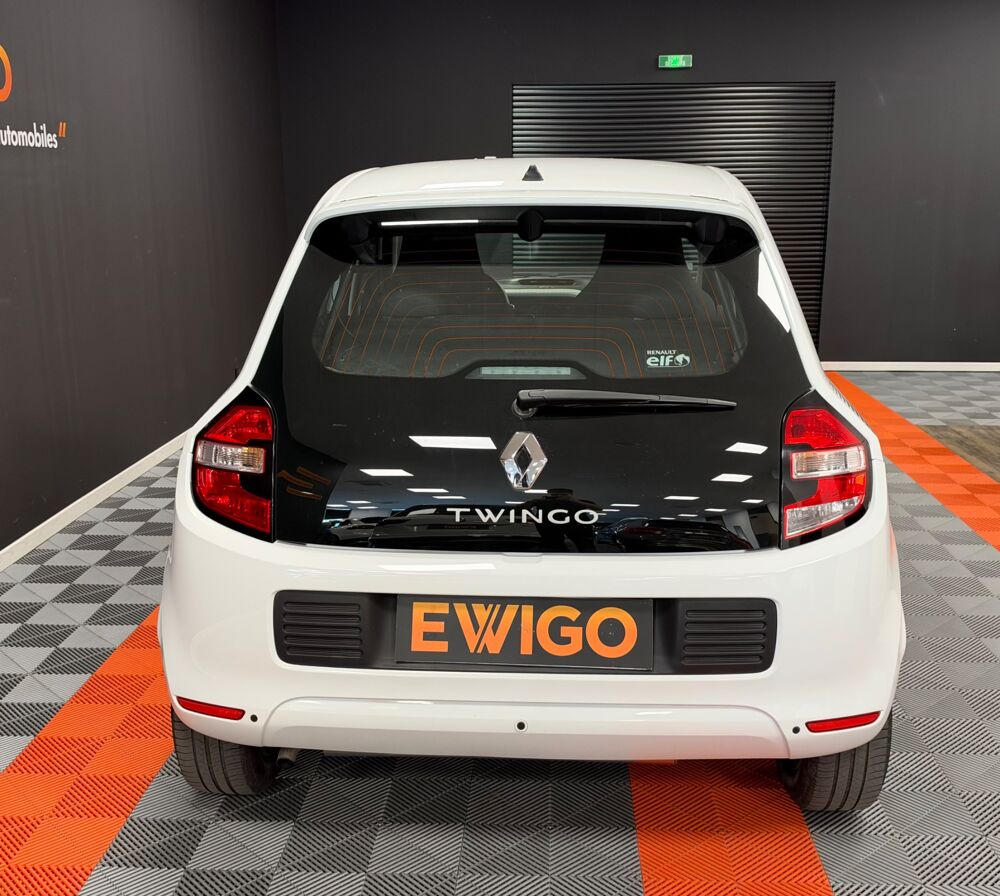 Twingo III 0.9 TCe 90 LIMITED 2017 EDC // ENTRETIEN CONSTRUCTEUR 2018 occasion 34430 Saint-Jean-de-V&eacute;das