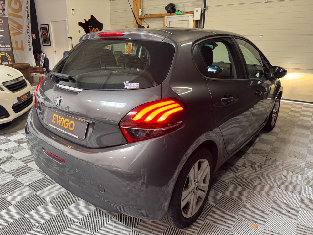 208 GENERATION-I 1.5 BLUEHDI 100ch SIGNATURE 1ERE MAIN/ CARPLAY/ 2018 occasion 78125 Gazeran