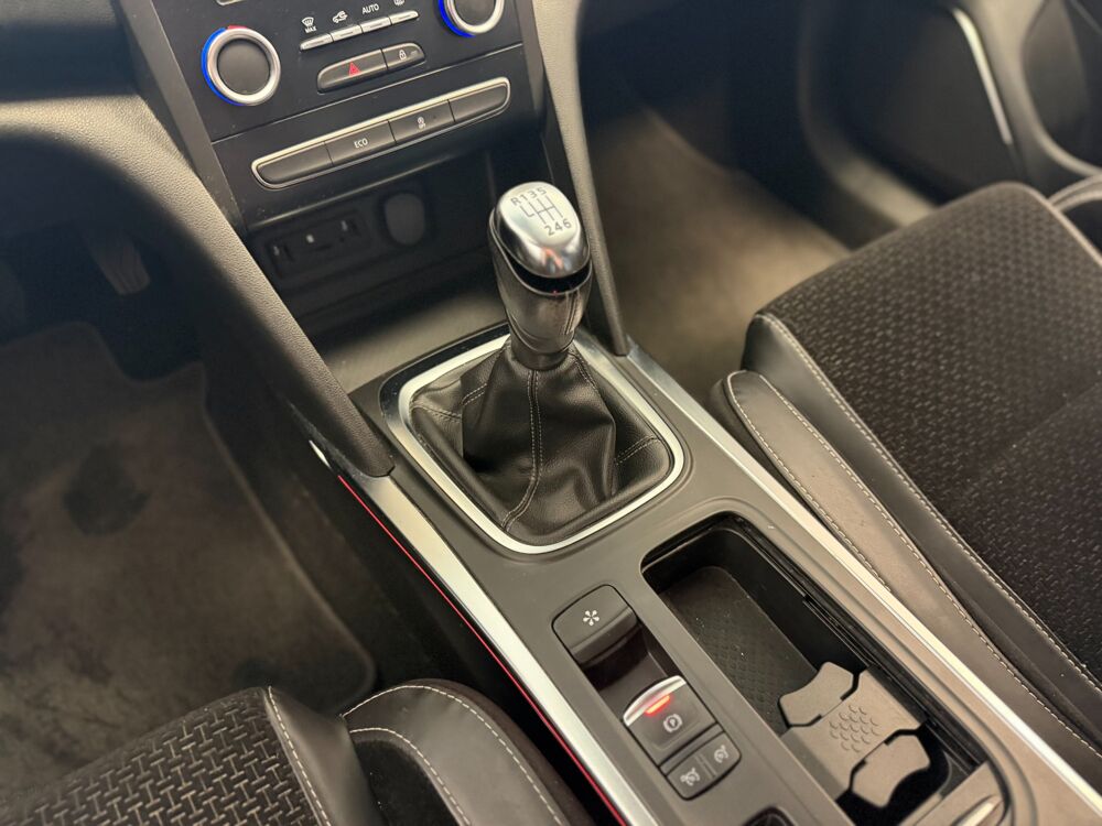 M&eacute;gane ESTATE 1.5 DCI 110 2017 occasion 26000 Valence
