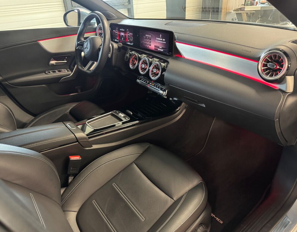Classe CLA COUPE 250e 218 Ch HYBRID AMG LINE 8G-DCT 2024 occasion 79000 Niort