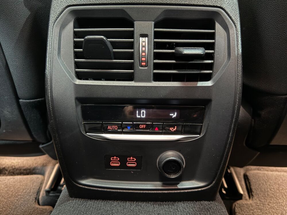 S&eacute;rie 3 2.0 318 D 150 LOUNGE BVA / TOIT OUVRANT / CARPLAY 2020 occasion 29000 Quimper