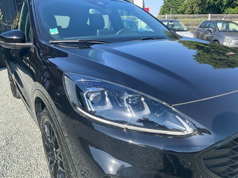 Kuga 2.5 DURATEC 242 PHEV 14.4KWH / ST LINE PLUS / 4x4 / Premi&egrave;re 2023 occasion 17000 La Rochelle